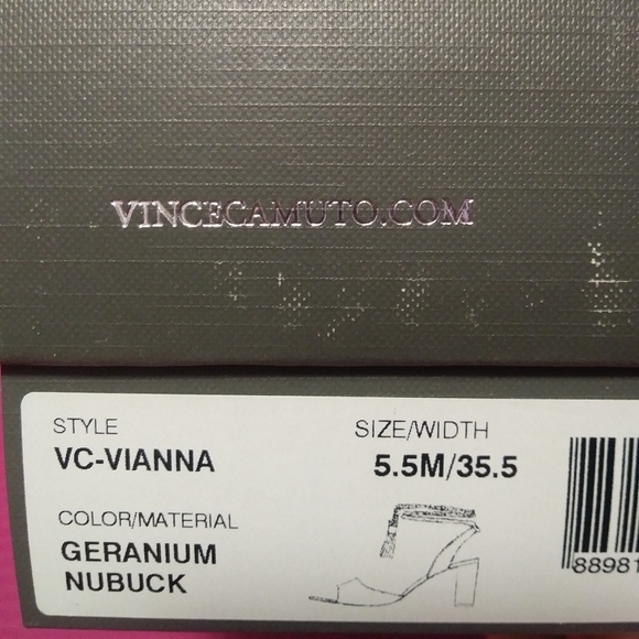 *HOST PICK* Vince Camuto Vianna Block Heel Ankle Tie Sandals - Picture 6 of 6